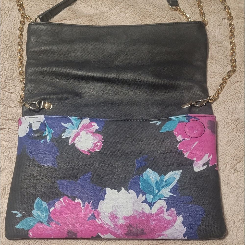 Women's Handbag - Picture 3 of 4